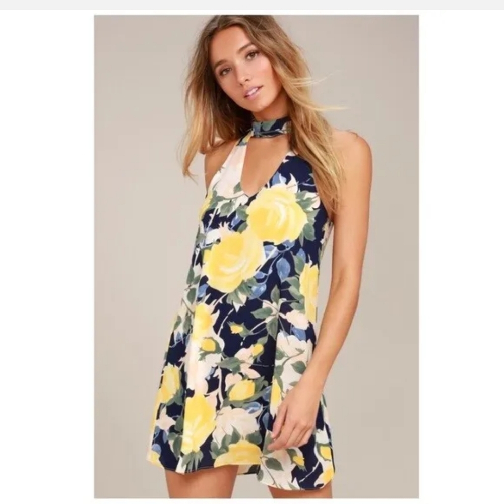 Lulus Part of your world floral dress size small